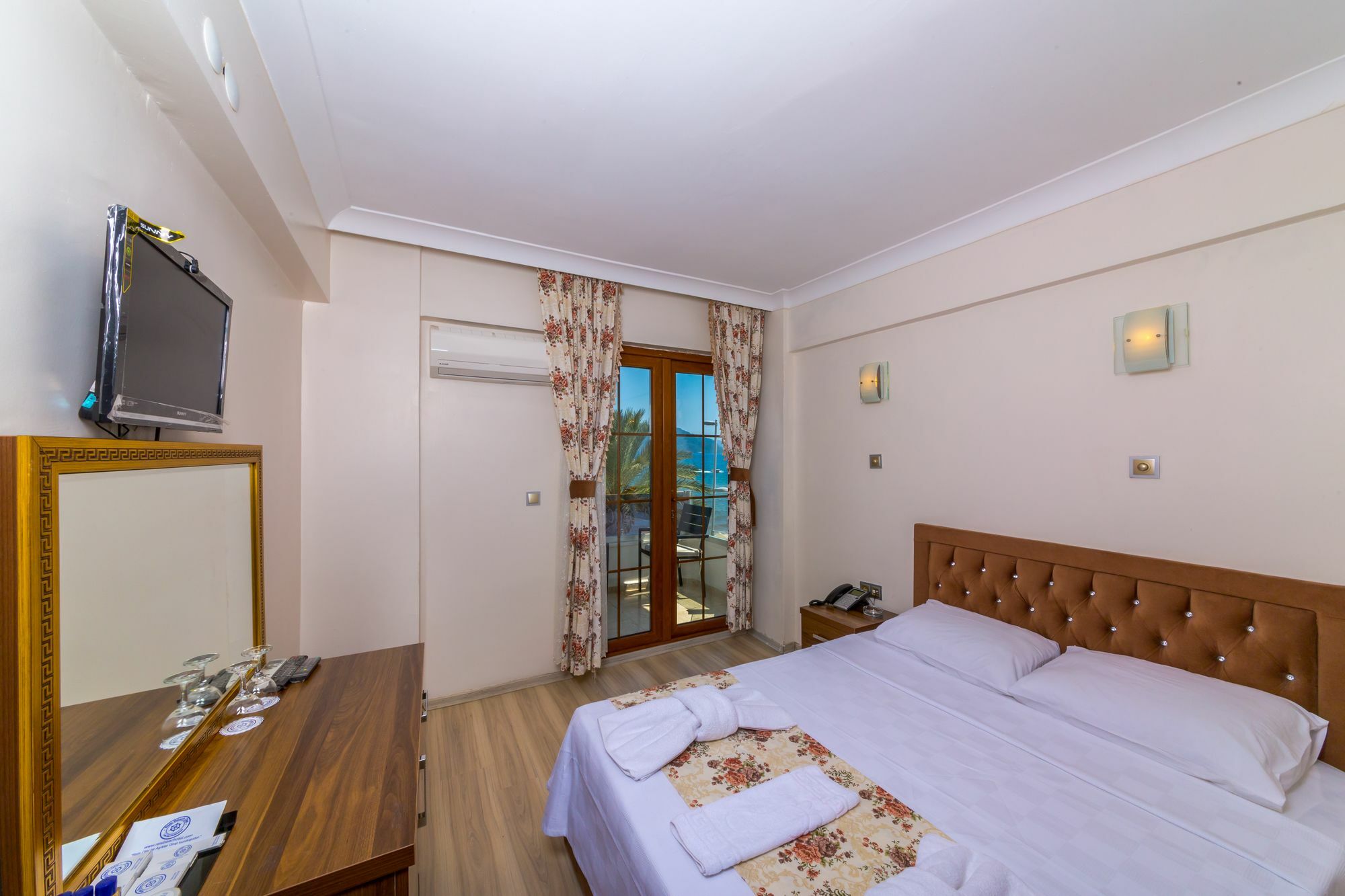 Reis Beach Hotel Marmaris Zewnętrze zdjęcie